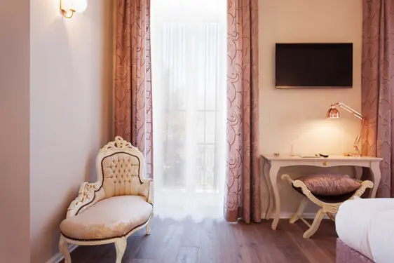 Villa Sarnia Hotel Lago Maggiore Gambarogno Rosa 0143